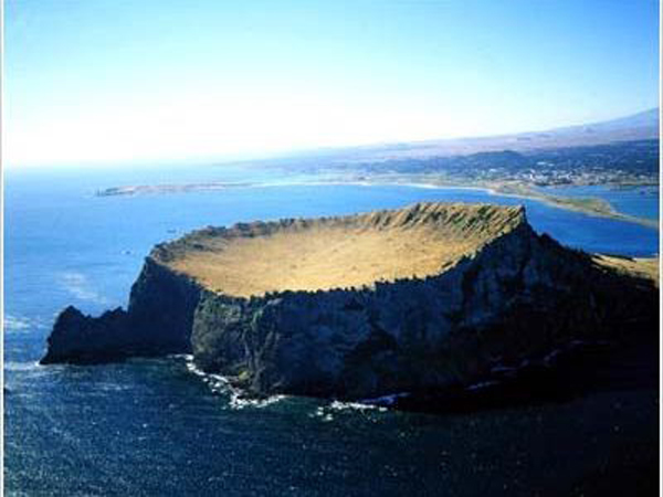 高端拉床,專用機床,內(nèi)拉床,外拉床,數(shù)控機床,自動化生產(chǎn)線,工業(yè)機器人