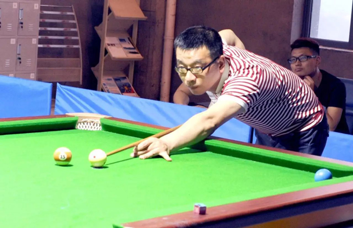 高端拉床,專用機(jī)床,內(nèi)拉床,外拉床,數(shù)控機(jī)床,自動(dòng)化生產(chǎn)線,工業(yè)機(jī)器人