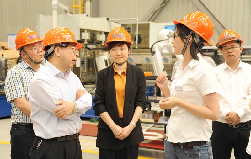 高端拉床,專用機(jī)床,內(nèi)拉床,外拉床,數(shù)控機(jī)床,自動(dòng)化生產(chǎn)線,工業(yè)機(jī)器人,拉床,拉刀,自動(dòng)化 高端拉床,專用機(jī)床,內(nèi)拉床,外拉床,數(shù)控機(jī)床,自動(dòng)化生產(chǎn)線,工業(yè)機(jī)器人,拉床,拉刀,自動(dòng)化