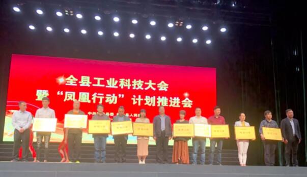 高端拉床,專用機床,內(nèi)拉床,外拉床,數(shù)控機床,自動化生產(chǎn)線,工業(yè)機器人,拉床,拉刀,自動化 高端拉床,專用機床,內(nèi)拉床,外拉床,數(shù)控機床,自動化生產(chǎn)線,工業(yè)機器人,拉床,拉刀,自動化