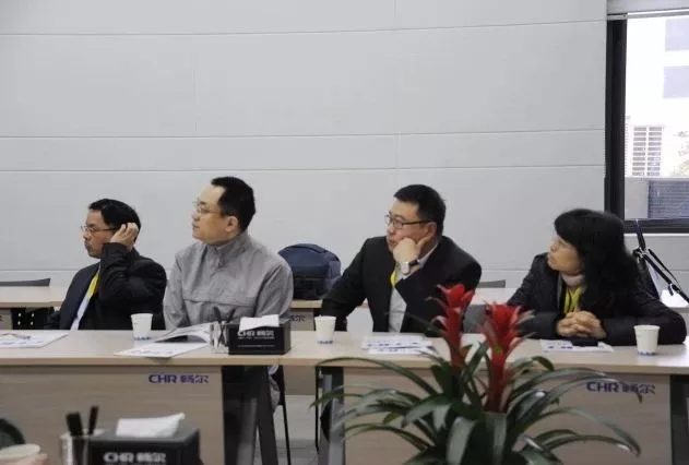 高端拉床,專用機床,內(nèi)拉床,外拉床,數(shù)控機床,自動化生產(chǎn)線,工業(yè)機器人,拉床,拉刀,自動化