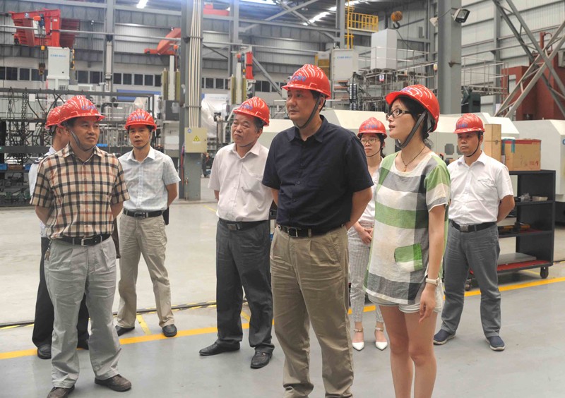 高端拉床,專用機床,內拉床,外拉床,數(shù)控機床,自動化生產(chǎn)線,工業(yè)機器人,拉床,拉刀,自動化 高端拉床,專用機床,內拉床,外拉床,數(shù)控機床,自動化生產(chǎn)線,工業(yè)機器人,拉床,拉刀,自動化