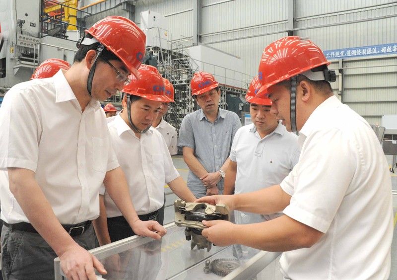 高端拉床,專用機床,內(nèi)拉床,外拉床,數(shù)控機床,自動化生產(chǎn)線,工業(yè)機器人,拉床,拉刀,自動化 高端拉床,專用機床,內(nèi)拉床,外拉床,數(shù)控機床,自動化生產(chǎn)線,工業(yè)機器人,拉床,拉刀,自動化