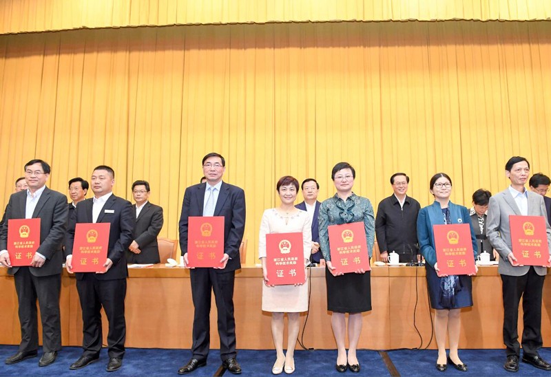 高端拉床,專用機(jī)床,內(nèi)拉床,外拉床,數(shù)控機(jī)床,自動化生產(chǎn)線,工業(yè)機(jī)器人,拉床,拉刀,自動化