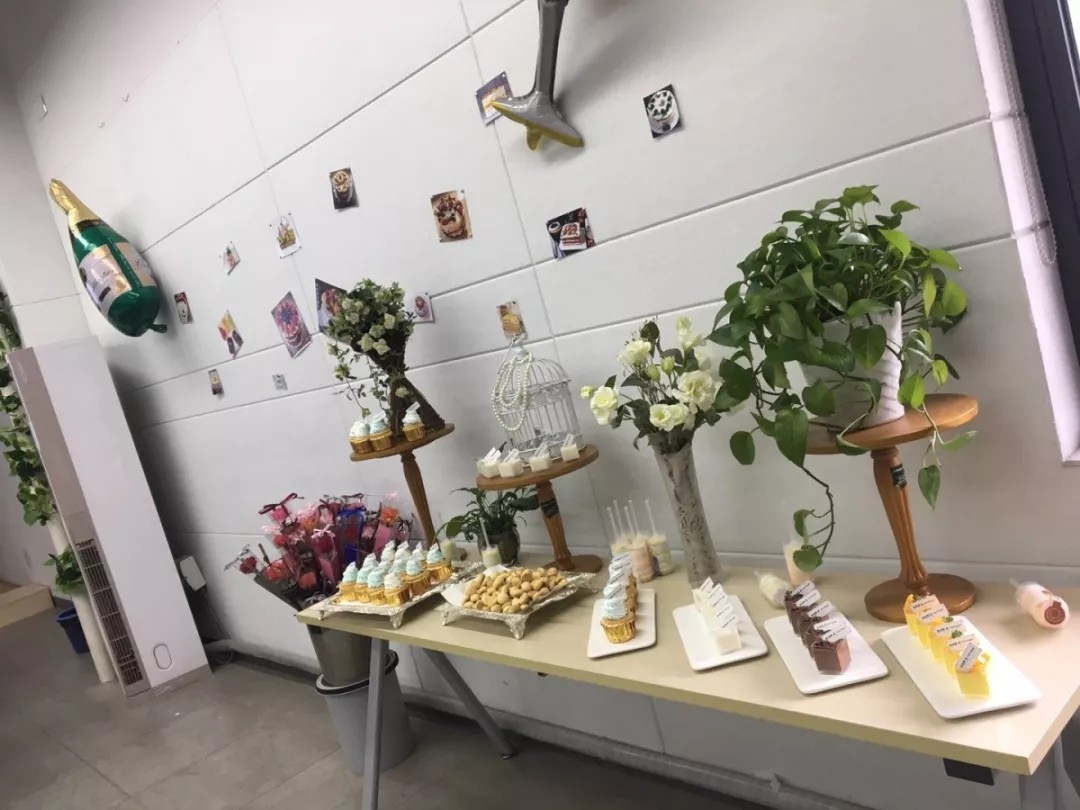 高端拉床,專(zhuān)用機(jī)床,內(nèi)拉床,外拉床,數(shù)控機(jī)床,自動(dòng)化生產(chǎn)線,工業(yè)機(jī)器人,拉床,拉刀,自動(dòng)化