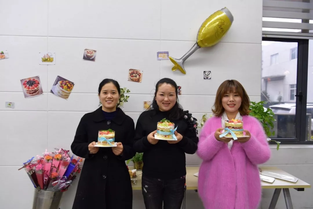 高端拉床,專(zhuān)用機(jī)床,內(nèi)拉床,外拉床,數(shù)控機(jī)床,自動(dòng)化生產(chǎn)線,工業(yè)機(jī)器人,拉床,拉刀,自動(dòng)化