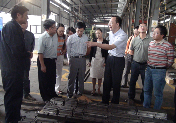 高端拉床,專用機(jī)床,內(nèi)拉床,外拉床,數(shù)控機(jī)床,自動化生產(chǎn)線,工業(yè)機(jī)器人,拉床,拉刀,自動化