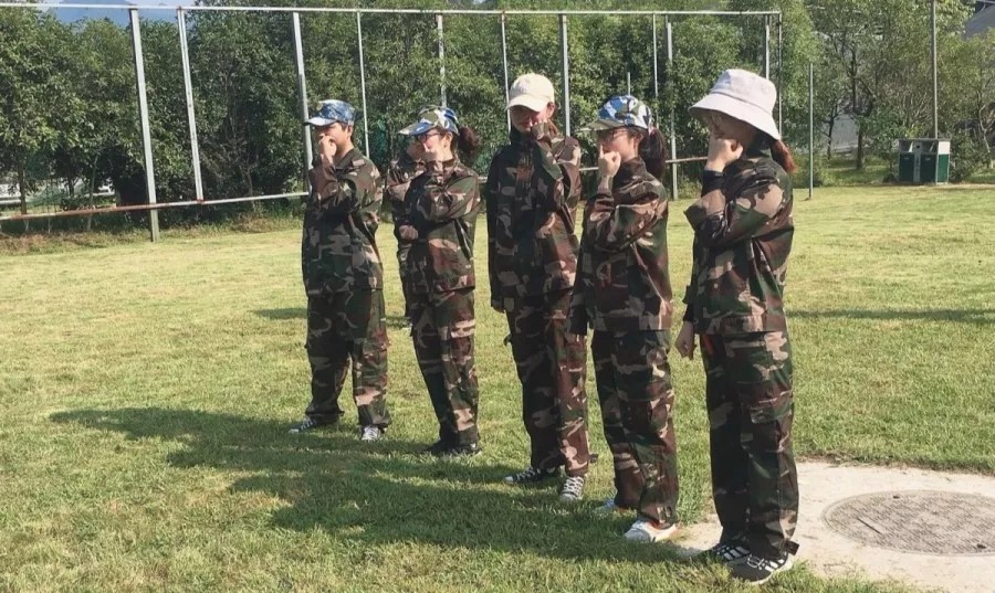 高端拉床,專用機床,內拉床,外拉床,數(shù)控機床,自動化生產(chǎn)線,工業(yè)機器人,拉床,拉刀,自動化