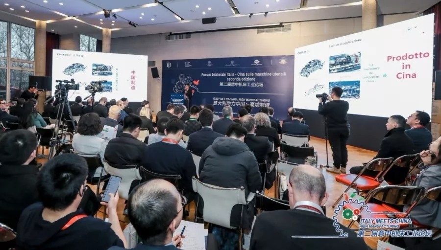 拉床,拉刀,自動(dòng)化,高端拉床,專用機(jī)床,內(nèi)拉床,外拉床,數(shù)控機(jī)床,自動(dòng)化生產(chǎn)線,工業(yè)機(jī)器人 拉床,拉刀,自動(dòng)化,高端拉床,專用機(jī)床,內(nèi)拉床,外拉床,數(shù)控機(jī)床,自動(dòng)化生產(chǎn)線,工業(yè)機(jī)器人